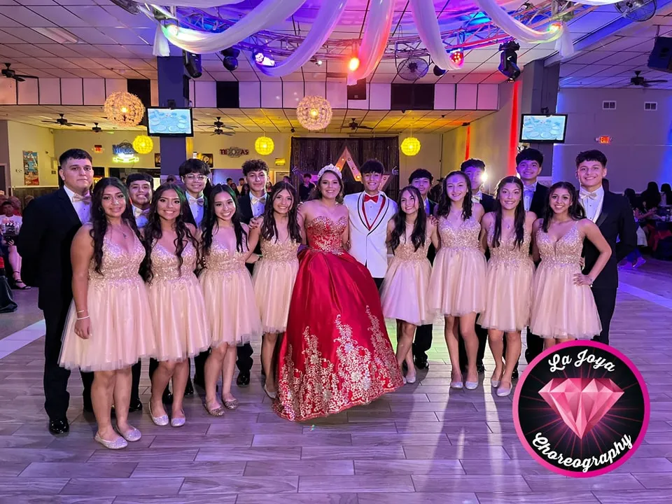 la joya xv choreography