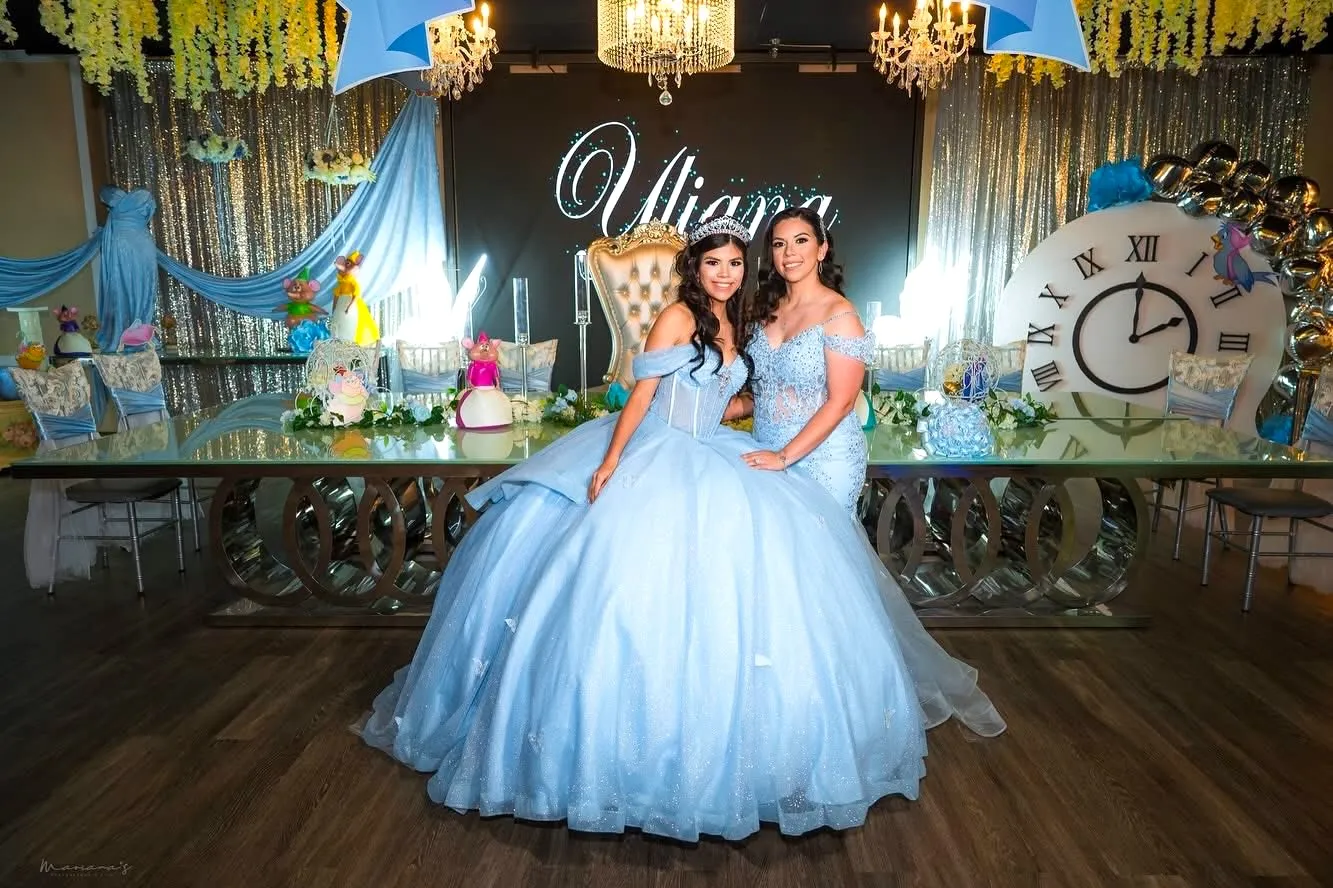 El Agavero by Liz's Events quinceanera and mom