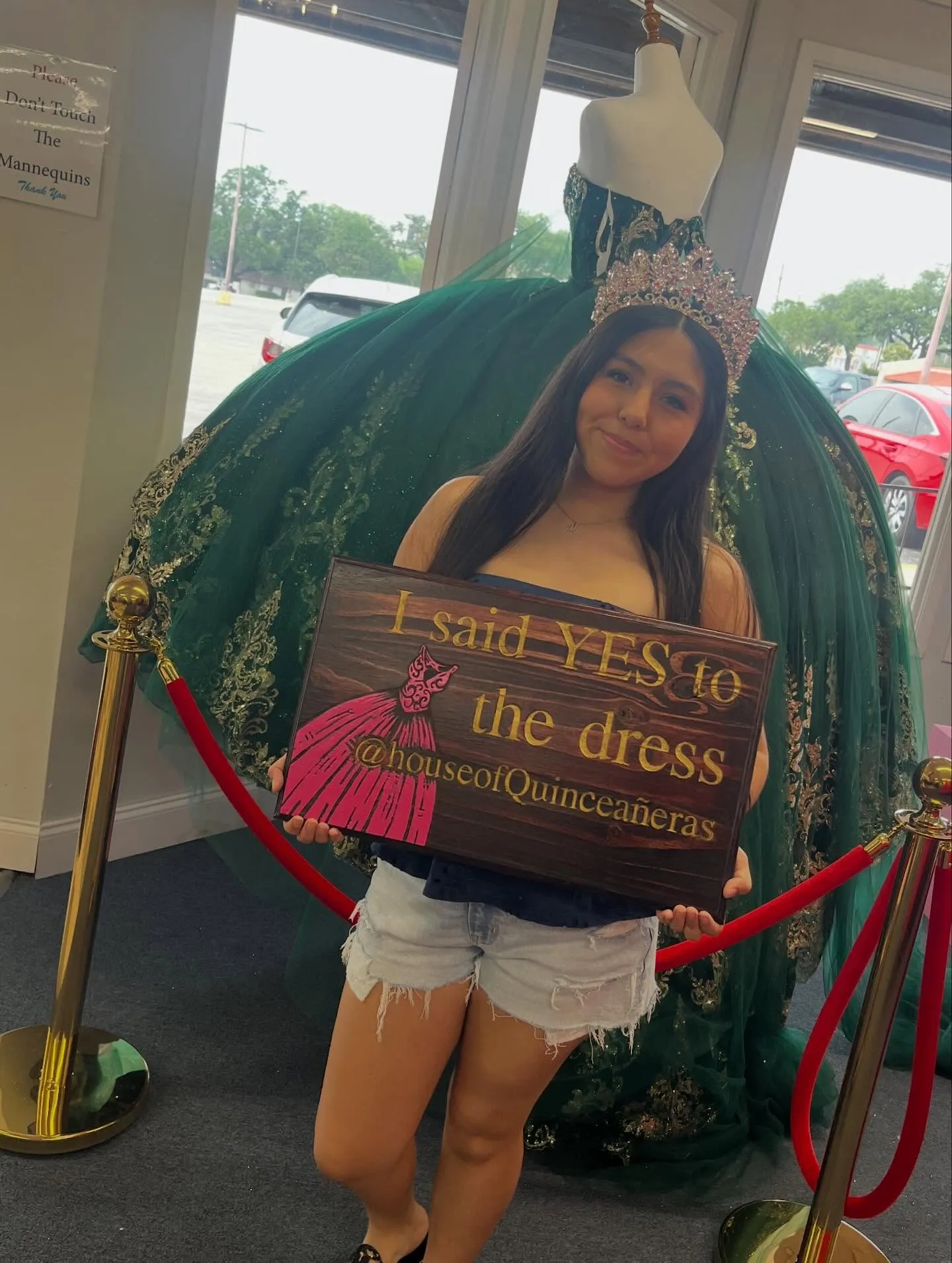 House of Quinceañeras San Antonio TX